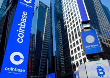 Zaměstanci a hlavní investoři Coinbase prodali během prosincového výprodeje akcie COIN v hodnotě přes 40 milionů dolarů, ukazují údaje SEC