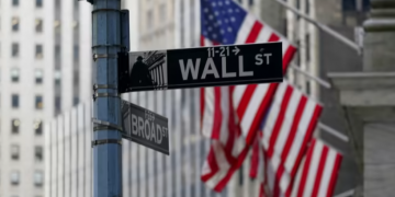 Slábnutí dopovaných cen v technologickém indexu Nasdaq