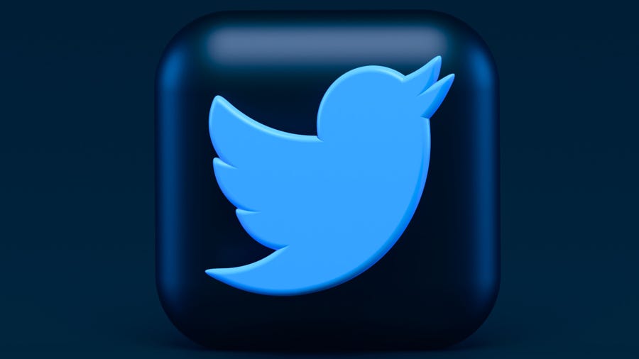 Elon Musk dočasně pozastavil akvizici Twitteru