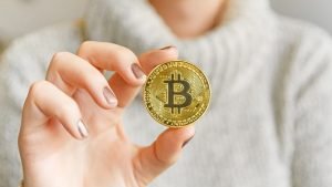 bitcoin je nejznámější a nejdražší finanční aktivum na světě, do kterého lze investovat