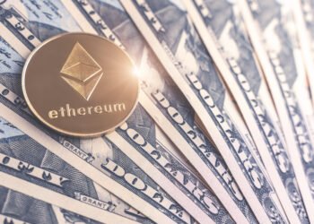 Ethereum se nachรกzรญ poblรญลพ svรฝch historickรฝch maxim