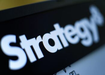 Strategy dál akumuluje bitcoin